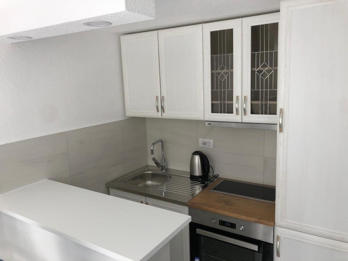 Apartment Apollo 2 Kotor Buitenkant foto